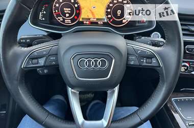 Позашляховик / Кросовер Audi Q7 2017 в Тернополі
