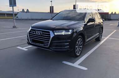 Внедорожник / Кроссовер Audi Q7 2019 в Киеве