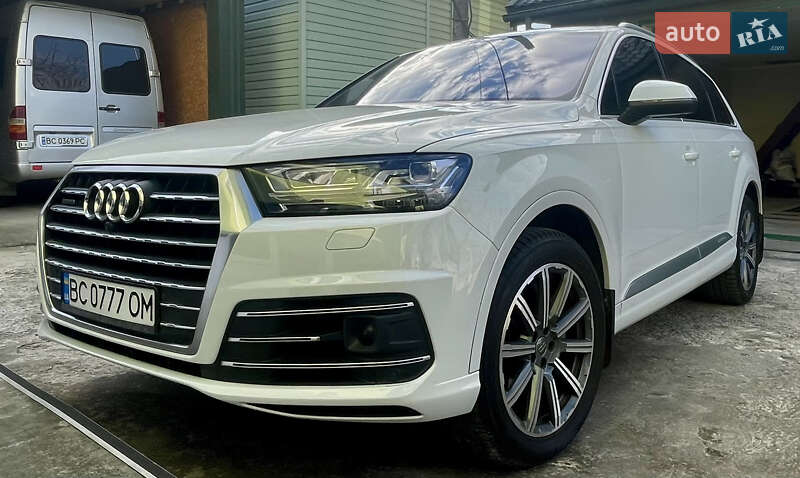 Внедорожник / Кроссовер Audi Q7 2018 в Трускавце