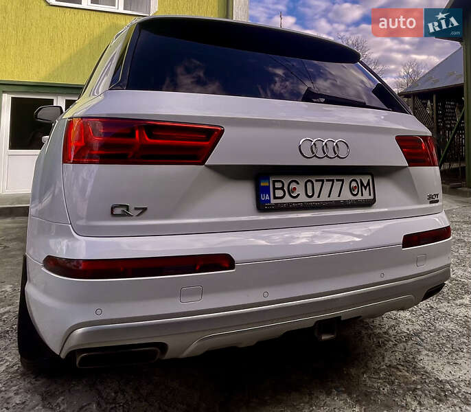 Внедорожник / Кроссовер Audi Q7 2018 в Трускавце