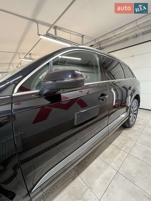 Внедорожник / Кроссовер Audi Q7 2018 в Харькове фото 11 Внедорожник / Кроссовер Audi Q7 2018 в Харькове