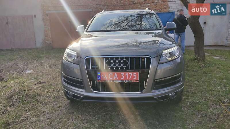 Внедорожник / Кроссовер Audi Q7 2015 в Бродах