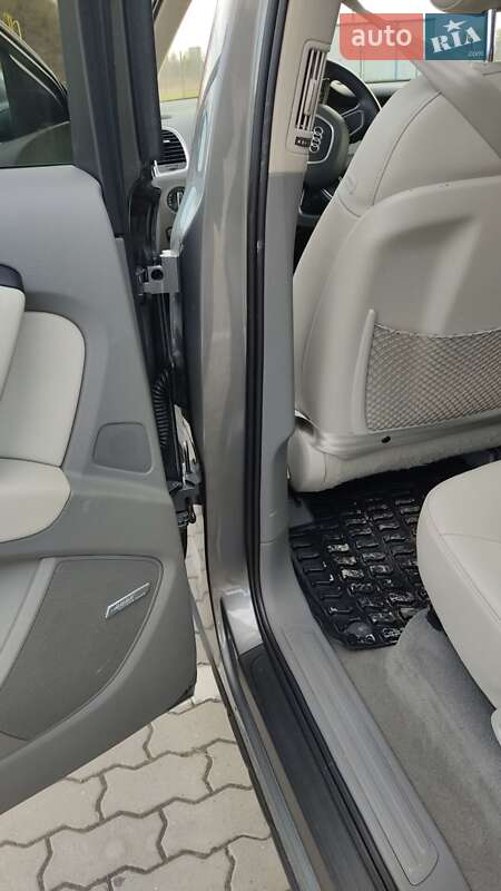 Внедорожник / Кроссовер Audi Q7 2015 в Бродах