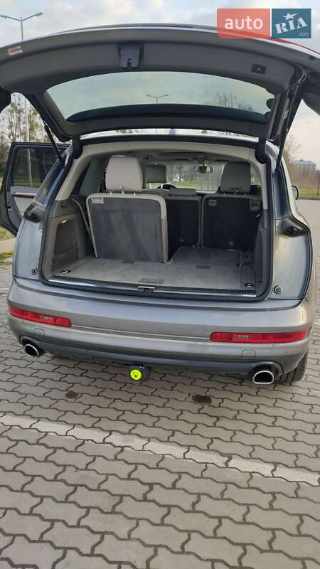 Внедорожник / Кроссовер Audi Q7 2015 в Бродах