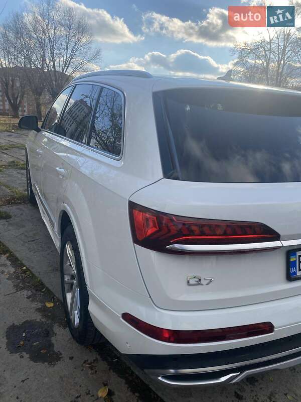Внедорожник / Кроссовер Audi Q7 2020 в Тернополе