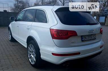 Внедорожник / Кроссовер Audi Q7 2012 в Ровно