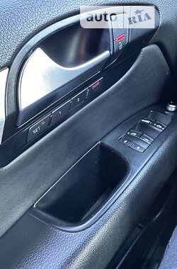 Внедорожник / Кроссовер Audi Q7 2010 в 