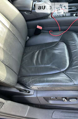 Внедорожник / Кроссовер Audi Q7 2010 в 