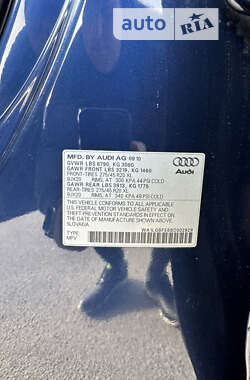 Внедорожник / Кроссовер Audi Q7 2010 в 