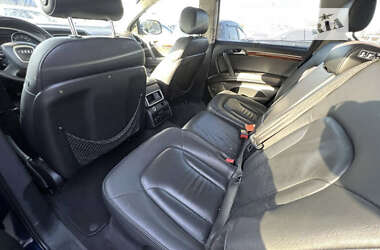 Внедорожник / Кроссовер Audi Q7 2010 в 