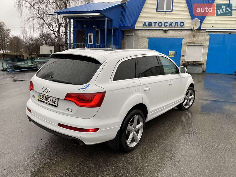 Внедорожник / Кроссовер Audi Q7 2014 в Чернигове