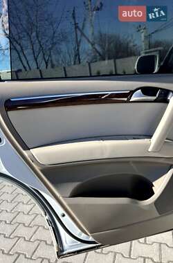 Внедорожник / Кроссовер Audi Q7 2013 в Хмельницком