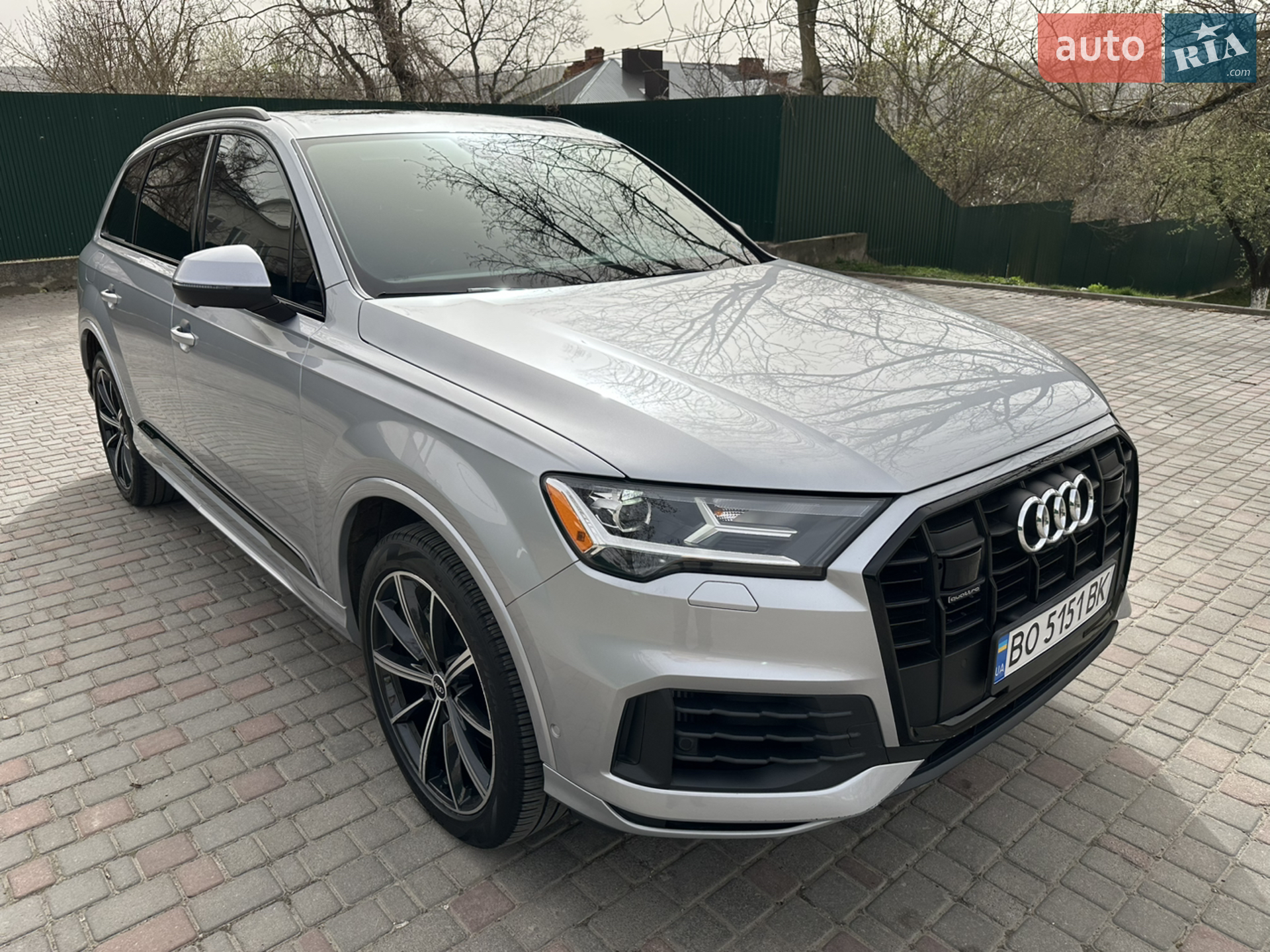 2020 Audi Q7 - фото 1