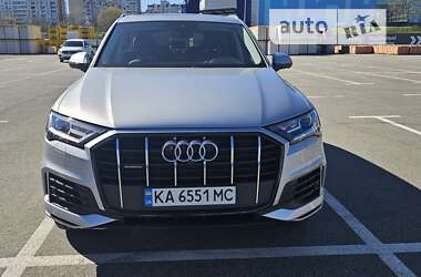 Позашляховик / Кросовер Audi Q7 2021 в Києві