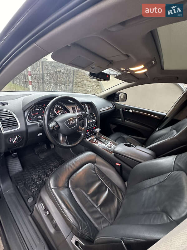 Позашляховик / Кросовер Audi Q7 2012 в Львові