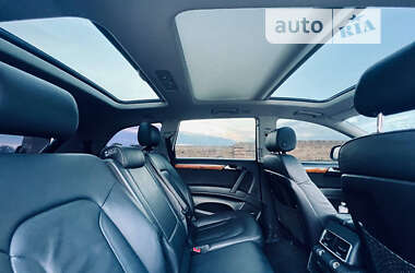 Внедорожник / Кроссовер Audi Q7 2013 в 