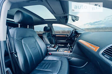 Внедорожник / Кроссовер Audi Q7 2013 в 