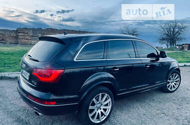Внедорожник / Кроссовер Audi Q7 2013 в 