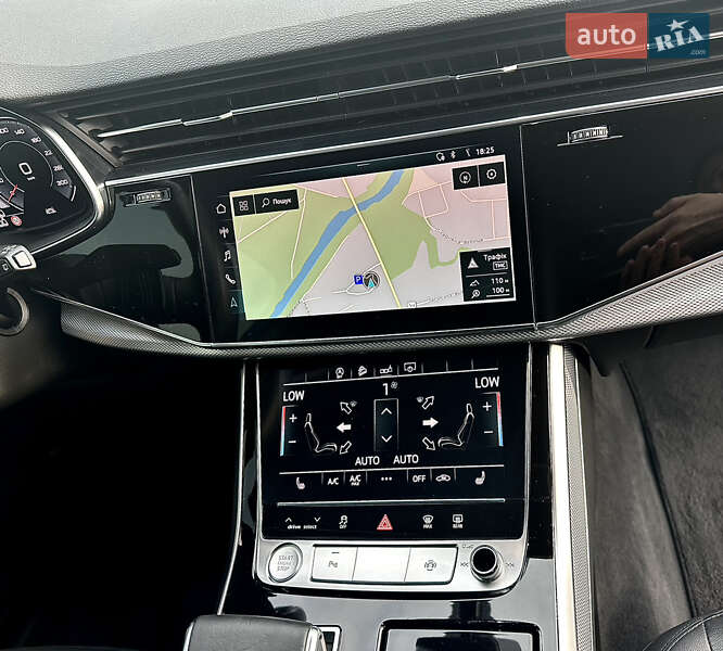 Позашляховик / Кросовер Audi Q7 2020 в Ужгороді