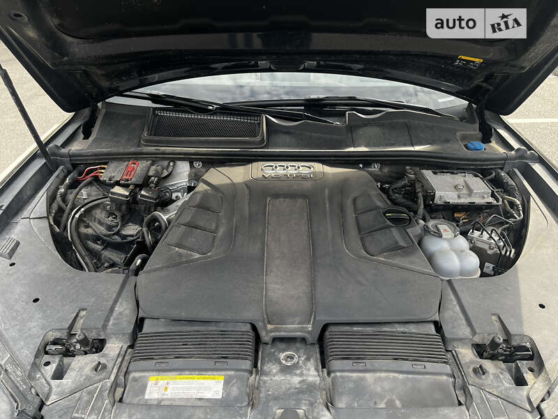 Внедорожник / Кроссовер Audi Q7 2017 в Харькове