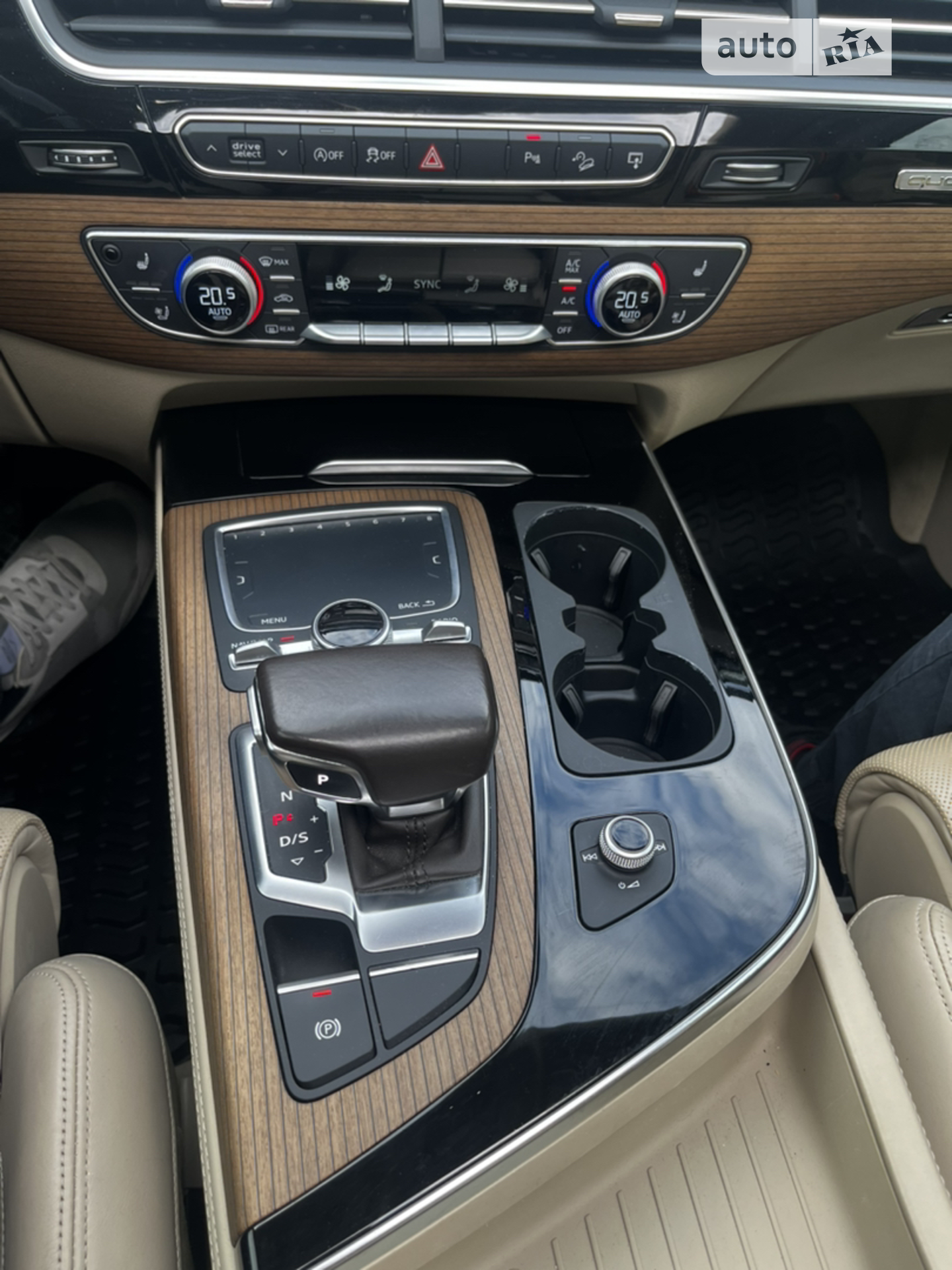 2017 Audi Q7 - мініатюра 28
