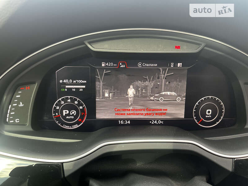 Внедорожник / Кроссовер Audi Q7 2017 в Харькове