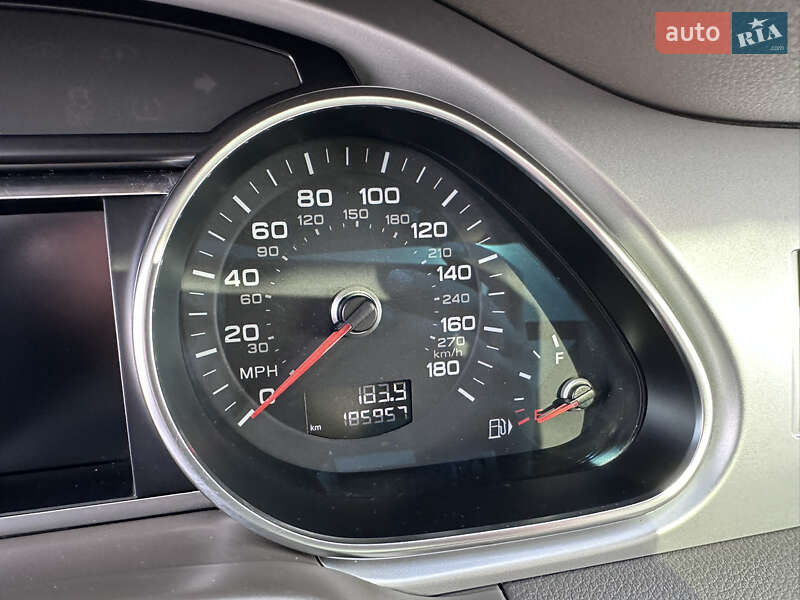 Позашляховик / Кросовер Audi Q7 2011 в Хмельницькому