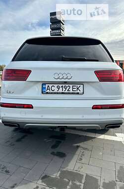 Внедорожник / Кроссовер Audi Q7 2018 в Луцке