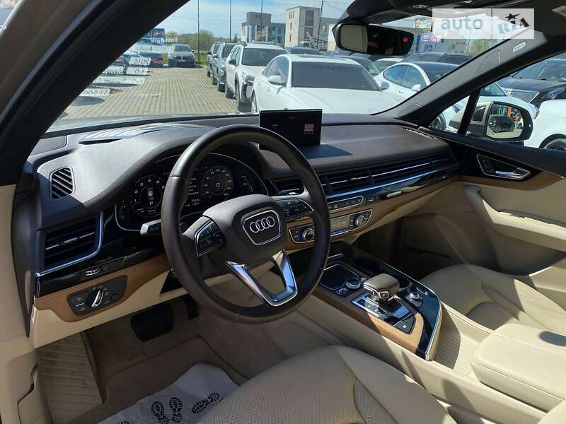 Внедорожник / Кроссовер Audi Q7 2016 в Львове