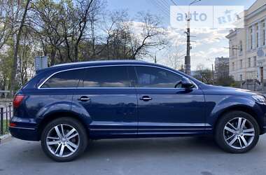 Позашляховик / Кросовер Audi Q7 2014 в Києві