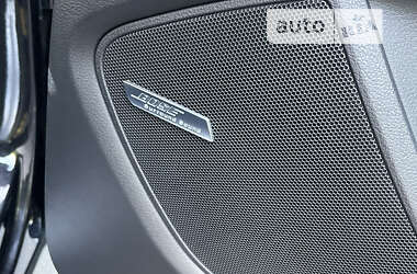 Внедорожник / Кроссовер Audi Q7 2014 в 