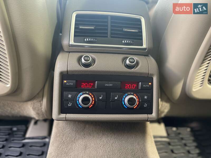 Позашляховик / Кросовер Audi Q7 2013 в Києві