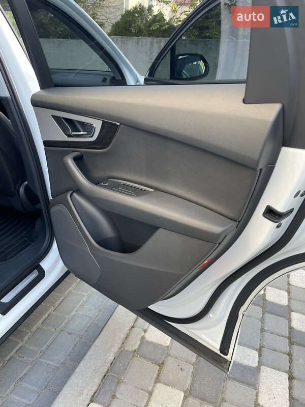 Позашляховик / Кросовер Audi Q7 2015 в Кропивницькому