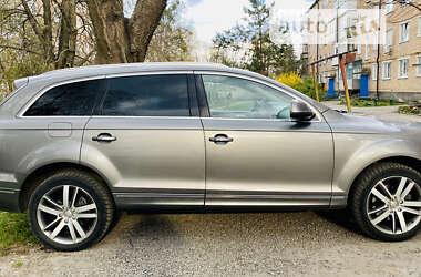 Внедорожник / Кроссовер Audi Q7 2013 в Умани