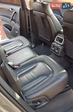 Внедорожник / Кроссовер Audi Q7 2013 в Хмельницком