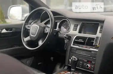 Audi Q7 2010