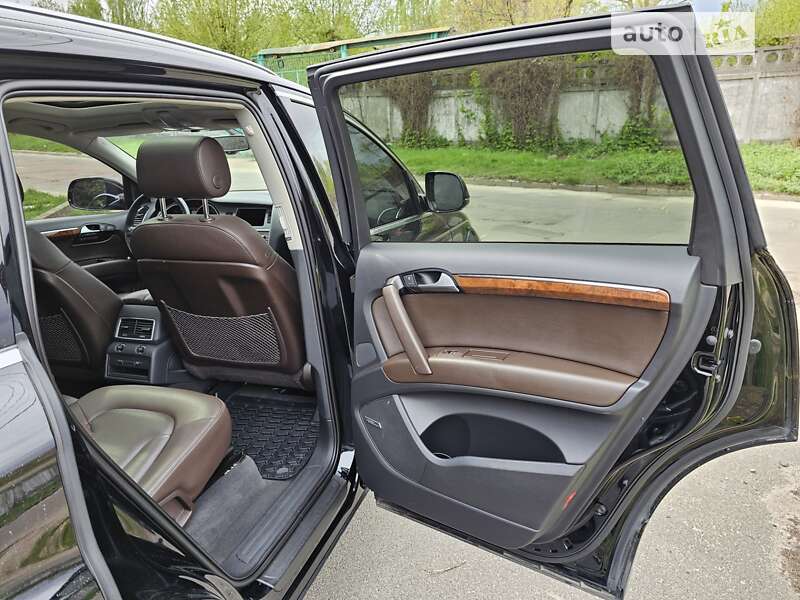 Внедорожник / Кроссовер Audi Q7 2015 в Киеве фото 16 Внедорожник / Кроссовер Audi Q7 2015 в Киеве