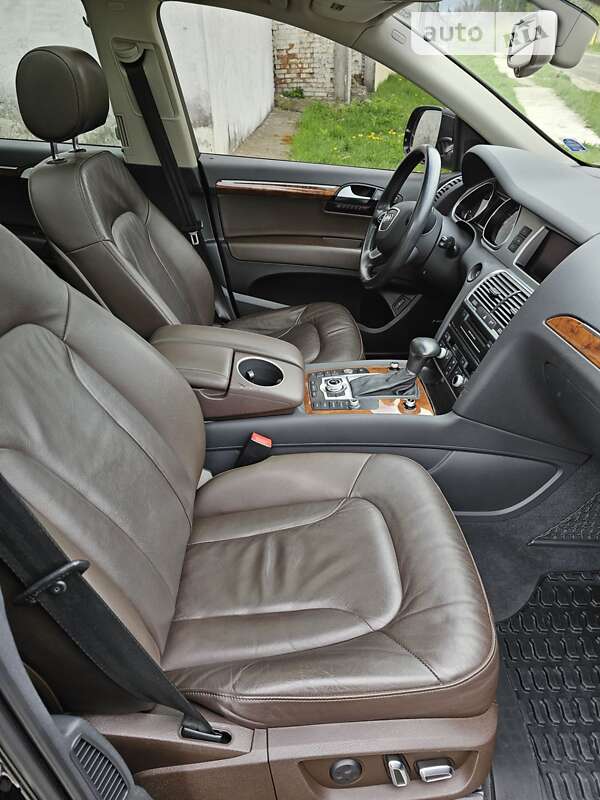 Внедорожник / Кроссовер Audi Q7 2015 в Киеве фото 23 Внедорожник / Кроссовер Audi Q7 2015 в Киеве