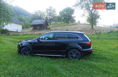 Внедорожник / Кроссовер Audi Q7 2012 в 