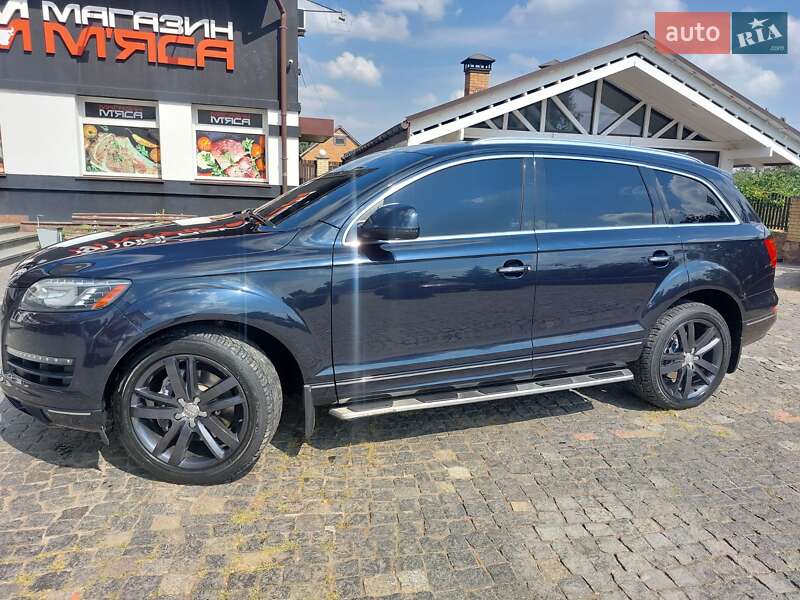 Позашляховик / Кросовер Audi Q7 2009 в Житомирі