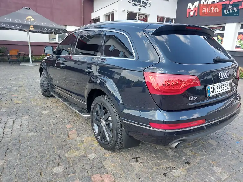 Audi Q7