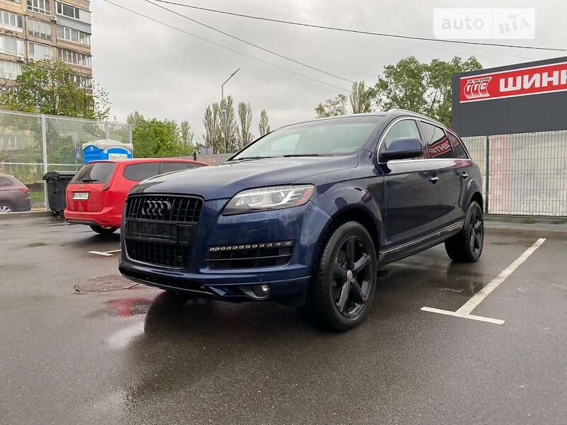 Позашляховик / Кросовер Audi Q7 2014 в Києві