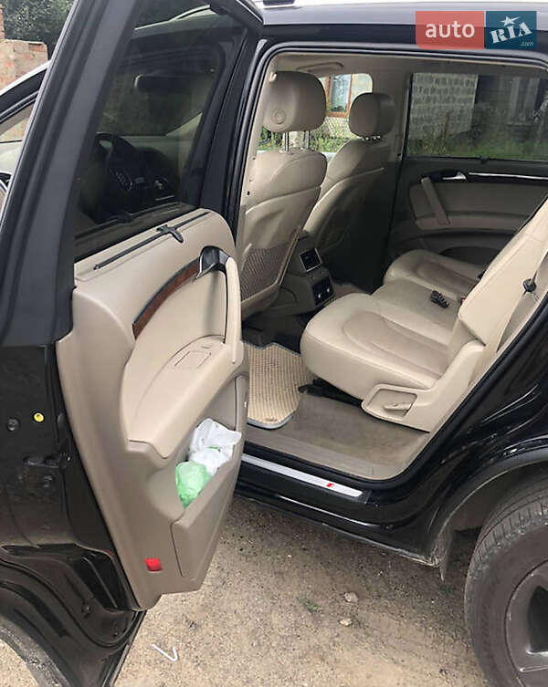 Позашляховик / Кросовер Audi Q7 2013 в Івано-Франківську