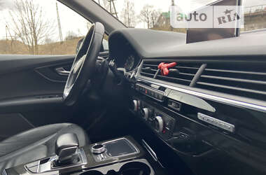 Внедорожник / Кроссовер Audi Q7 2016 в Турке