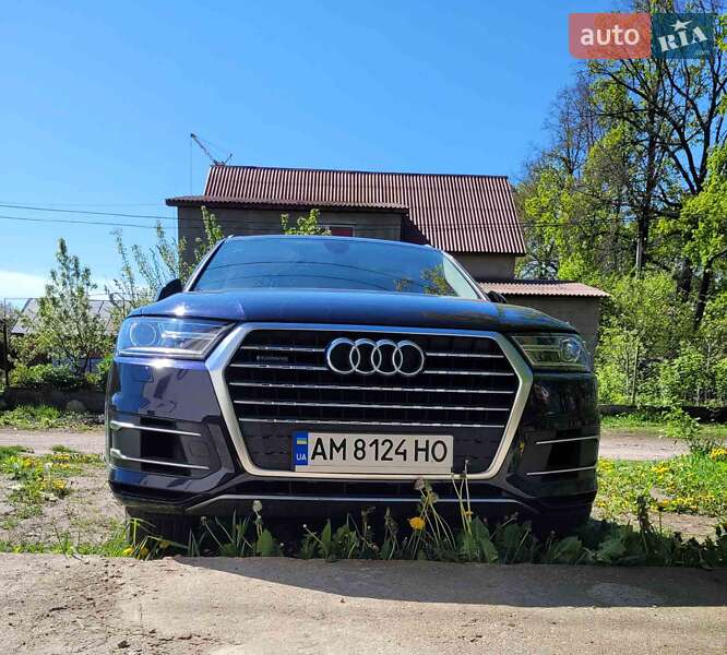 Audi Q7 2016