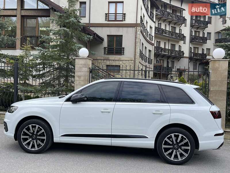 Внедорожник / Кроссовер Audi Q7 2017 в Трускавце фото 10 Внедорожник / Кроссовер Audi Q7 2017 в Трускавце