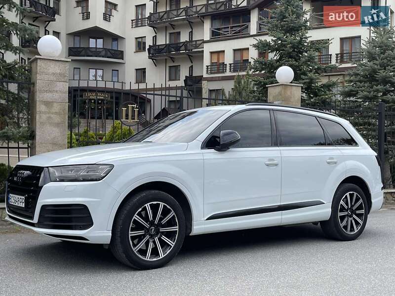 Позашляховик / Кросовер Audi Q7 2017 в Трускавці
