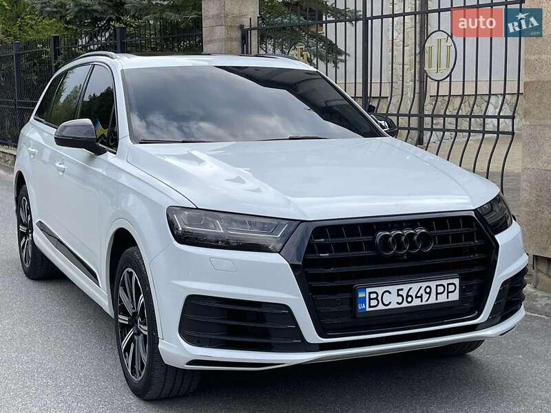 Позашляховик / Кросовер Audi Q7 2017 в Трускавці