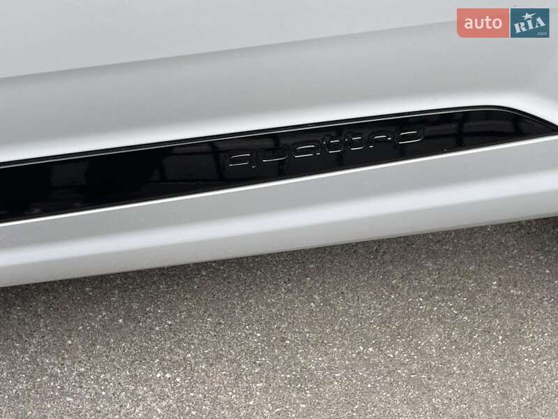 Позашляховик / Кросовер Audi Q7 2017 в Трускавці