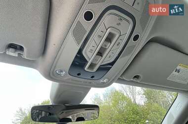 Внедорожник / Кроссовер Audi Q7 2017 в 